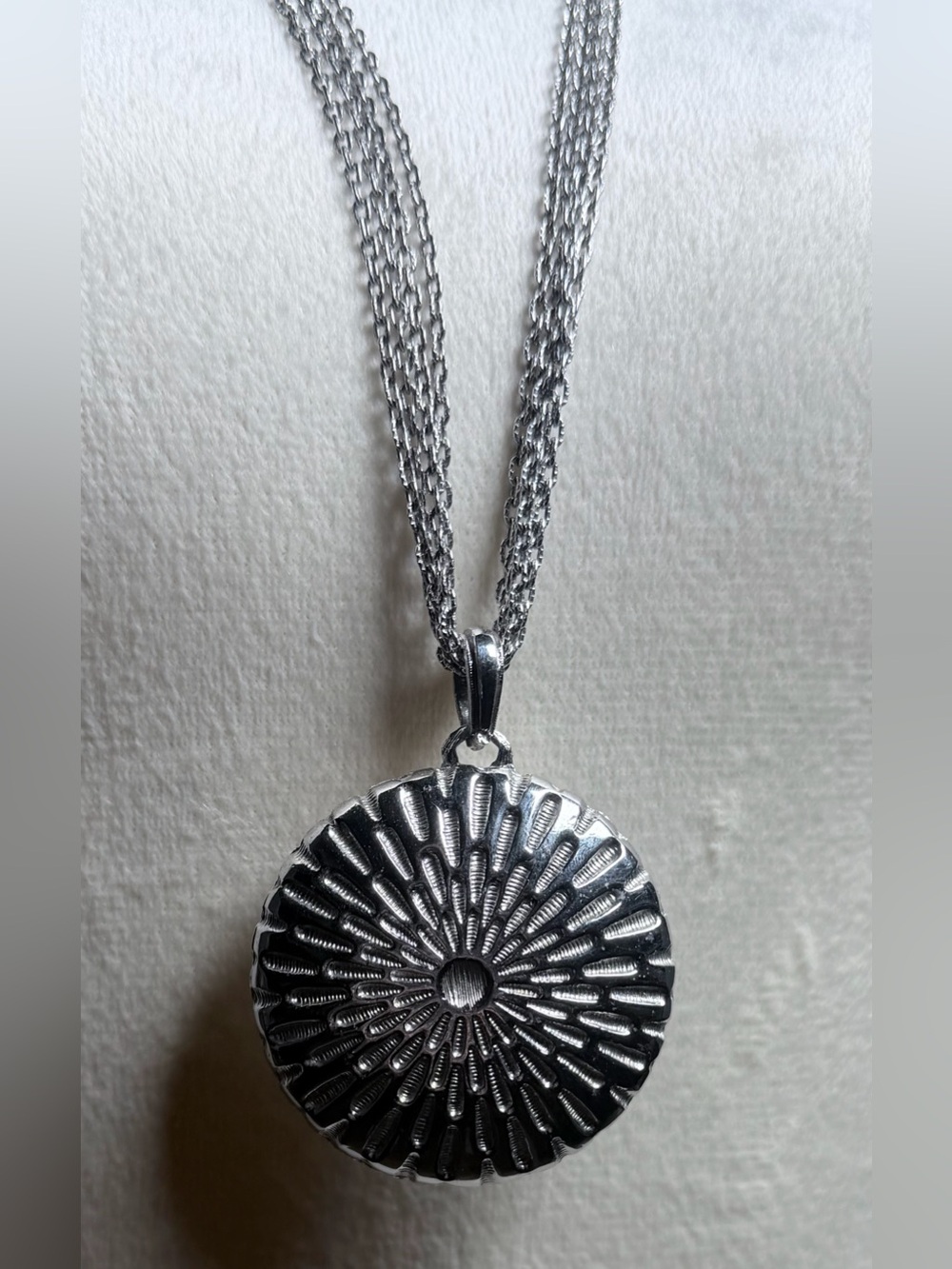 Vintage Crown Trifari Sunburst Pendant Necklace - Signed Multi-Strand Silver 60s